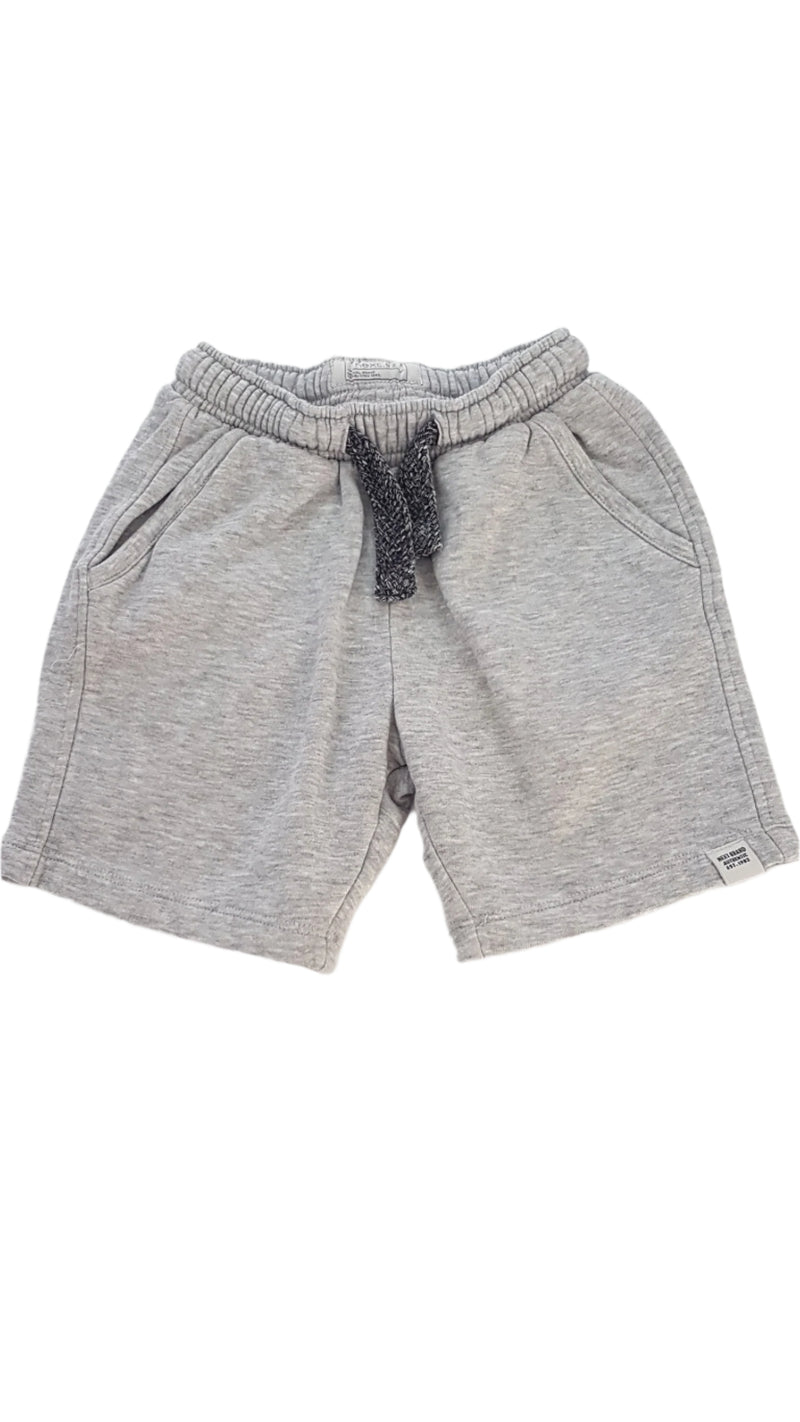 NEXT SZÜRKE KISFIÚ BERMUDA  110