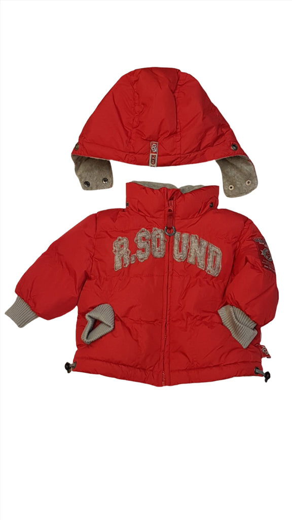 RED SOUND VASTAG STEPPELT FELIRATOS KAPUCNIS VAGÁNY KISFIÚ TÉLIKABÁT