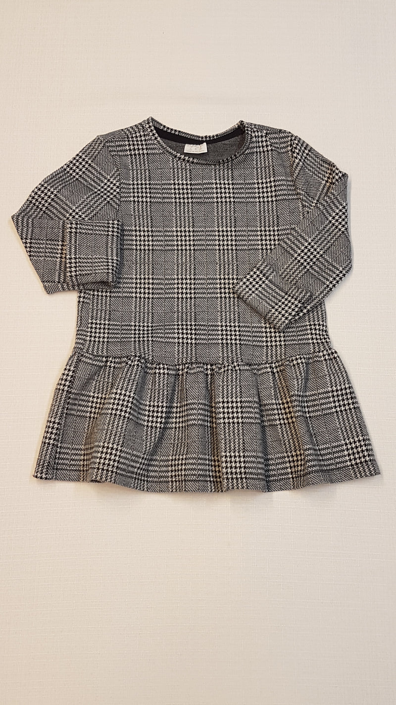 F&F CSINI KISLÁNY RUHÁCSKA 104