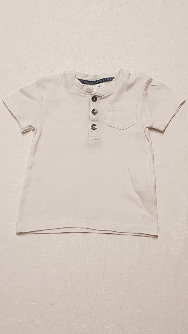 F&F KIDS GOMBOS,FEHÉR SZÍNŰ KISFIÚ PÓLÓ 80