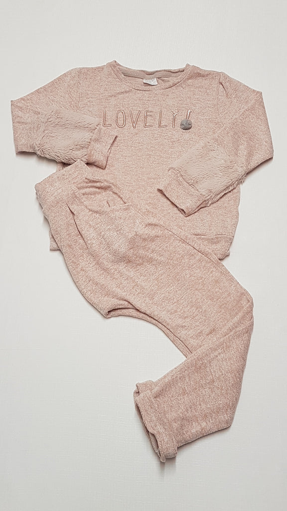 F&F KIDS LOVELY FELIRATÚ,LÓGÓ ÜLEPŰ,TRENDI KISLÁNY SZABADIDŐ 122