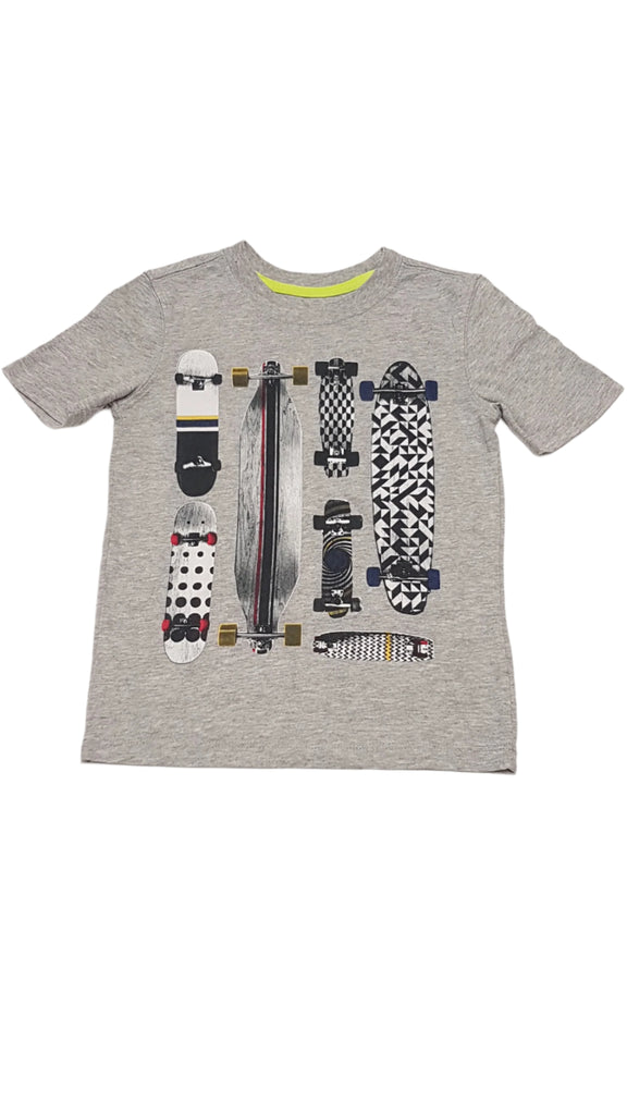 GAP KIDS EXTRAMINŐSÉGŰ, GÖRDESZKÁS KISFIÚ PÓLÓ 110