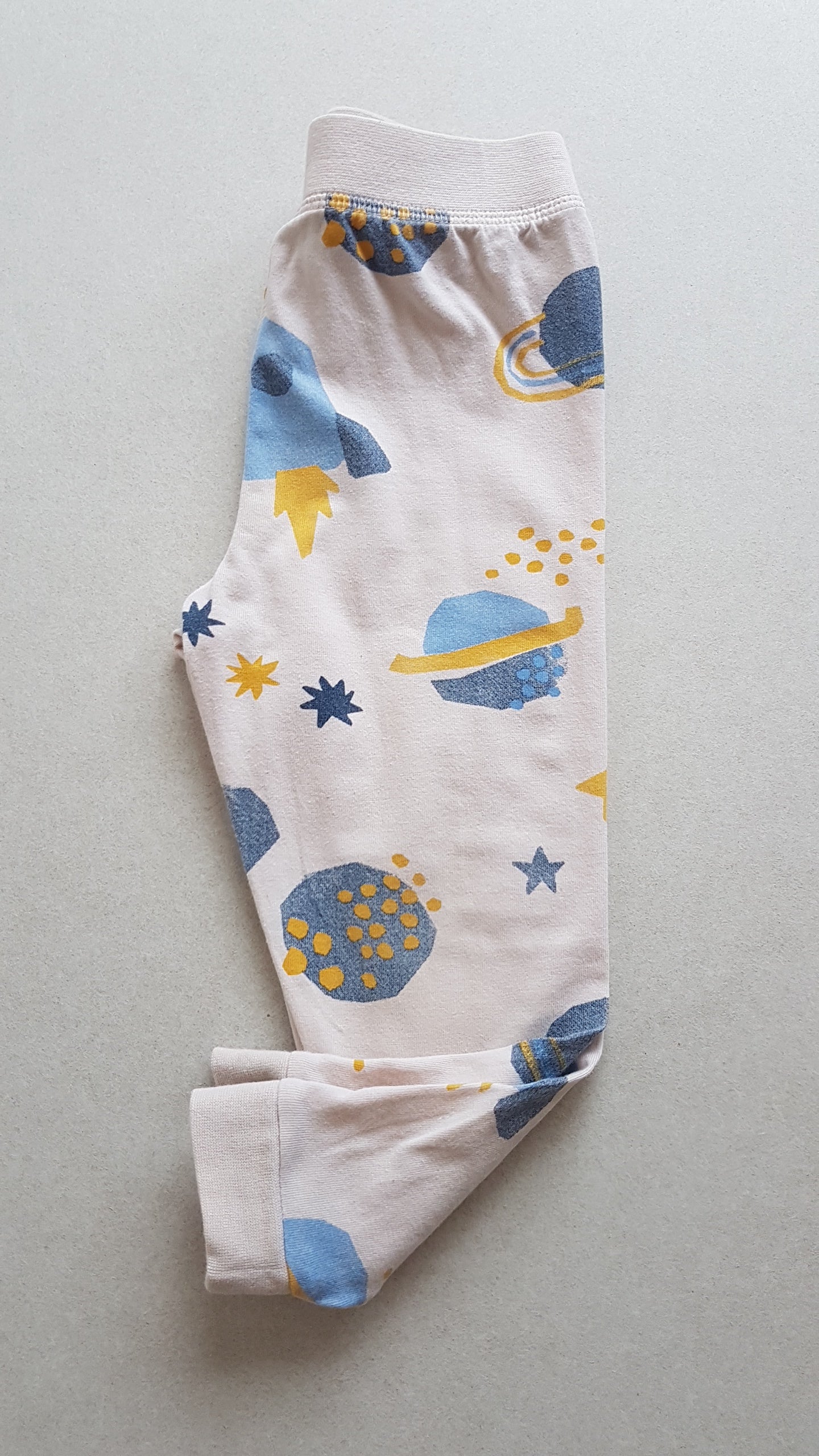 M&S KISFIÚ PIZSI NACI
