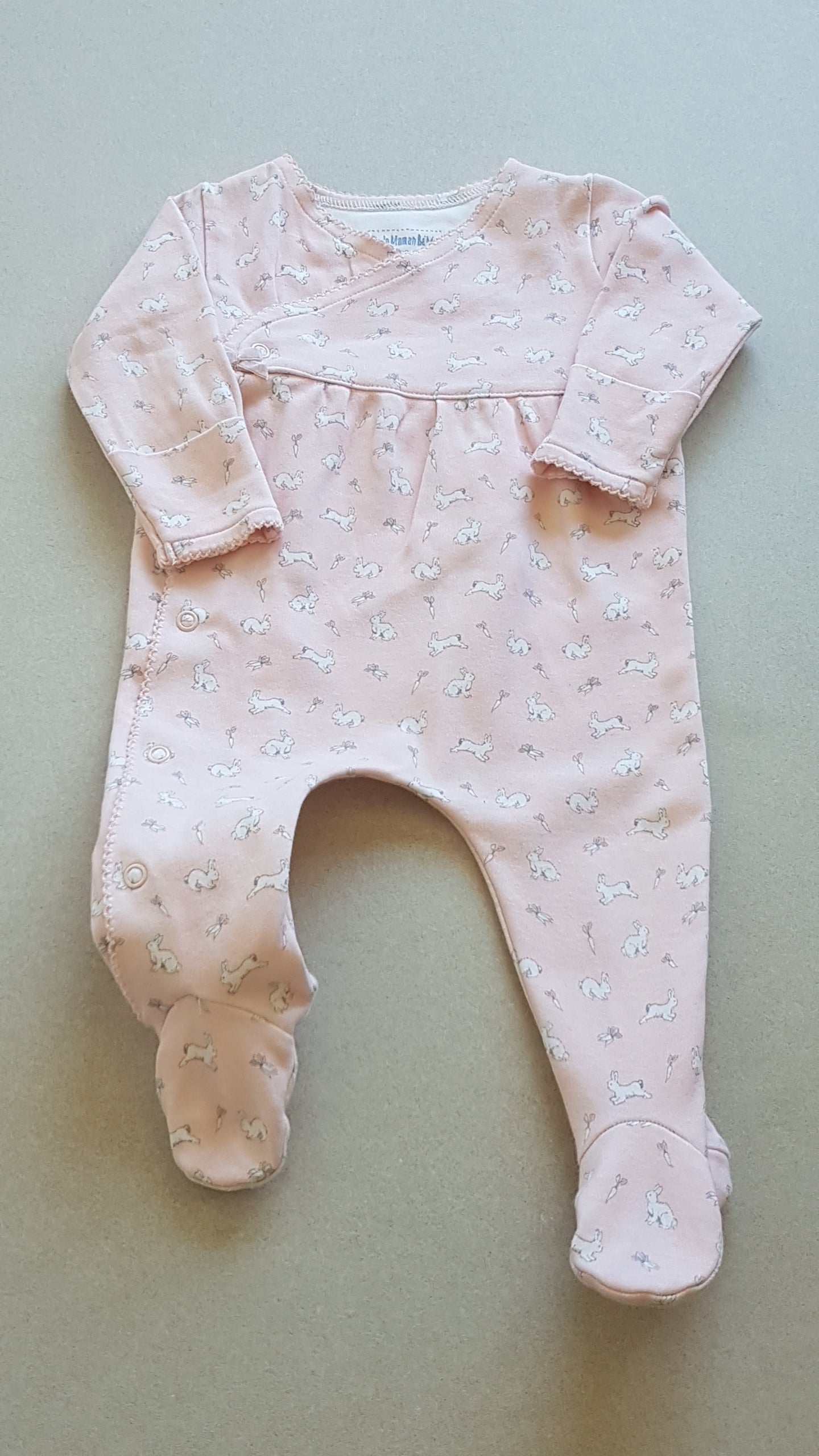 JOJO MAMAN BEBE EXTRAMINŐSÉGŰ NYUSZIKÁS KISLÁNY RUGI