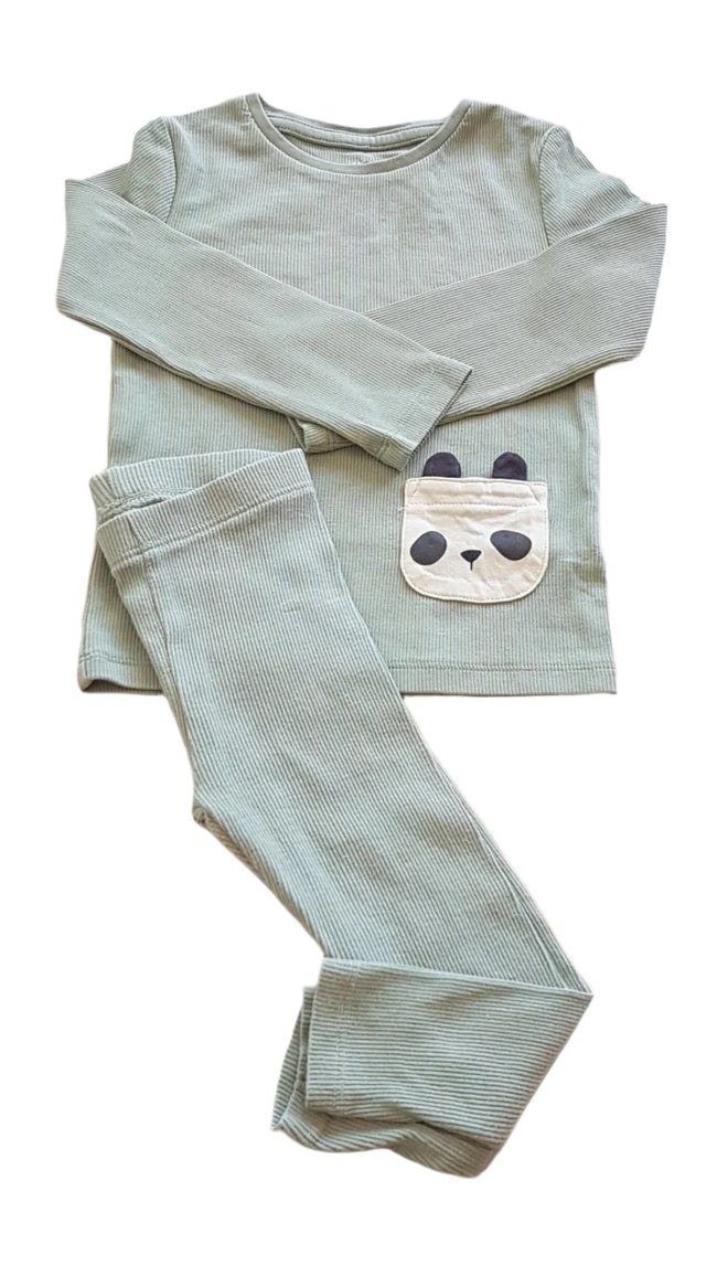 F&F MENTA SZÍNŰ UNISEX SZETT Hover Image