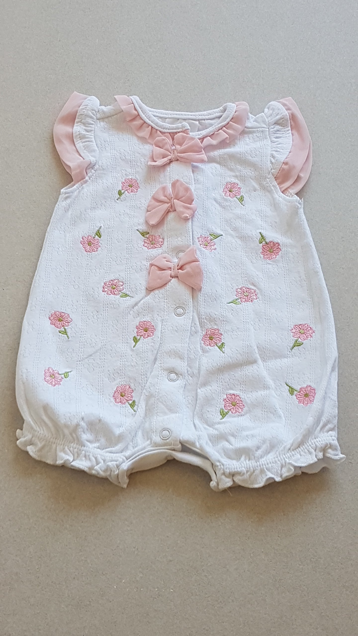 ÚJ LAURA ASHLEY BABY PLAYSUIT
