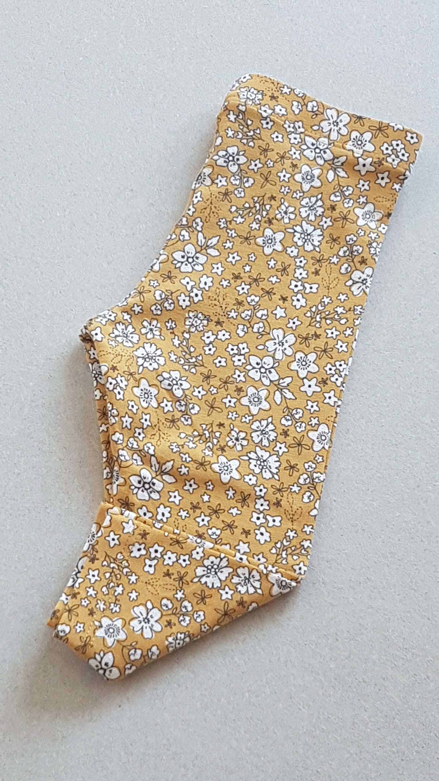 ÚJ F&F KIDS KISLÁNY LEGGINGS