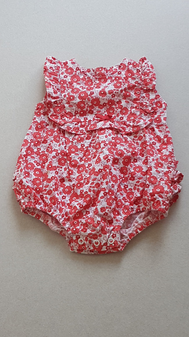 MATALAN KISLÁNY NAPOZÓ Hover Image