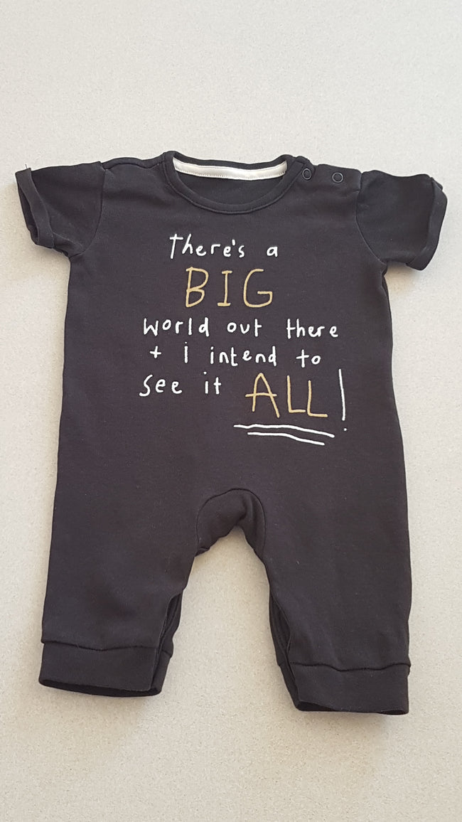 ÚJ GEORGE KISFIÚ PLAYSUIT Hover Image