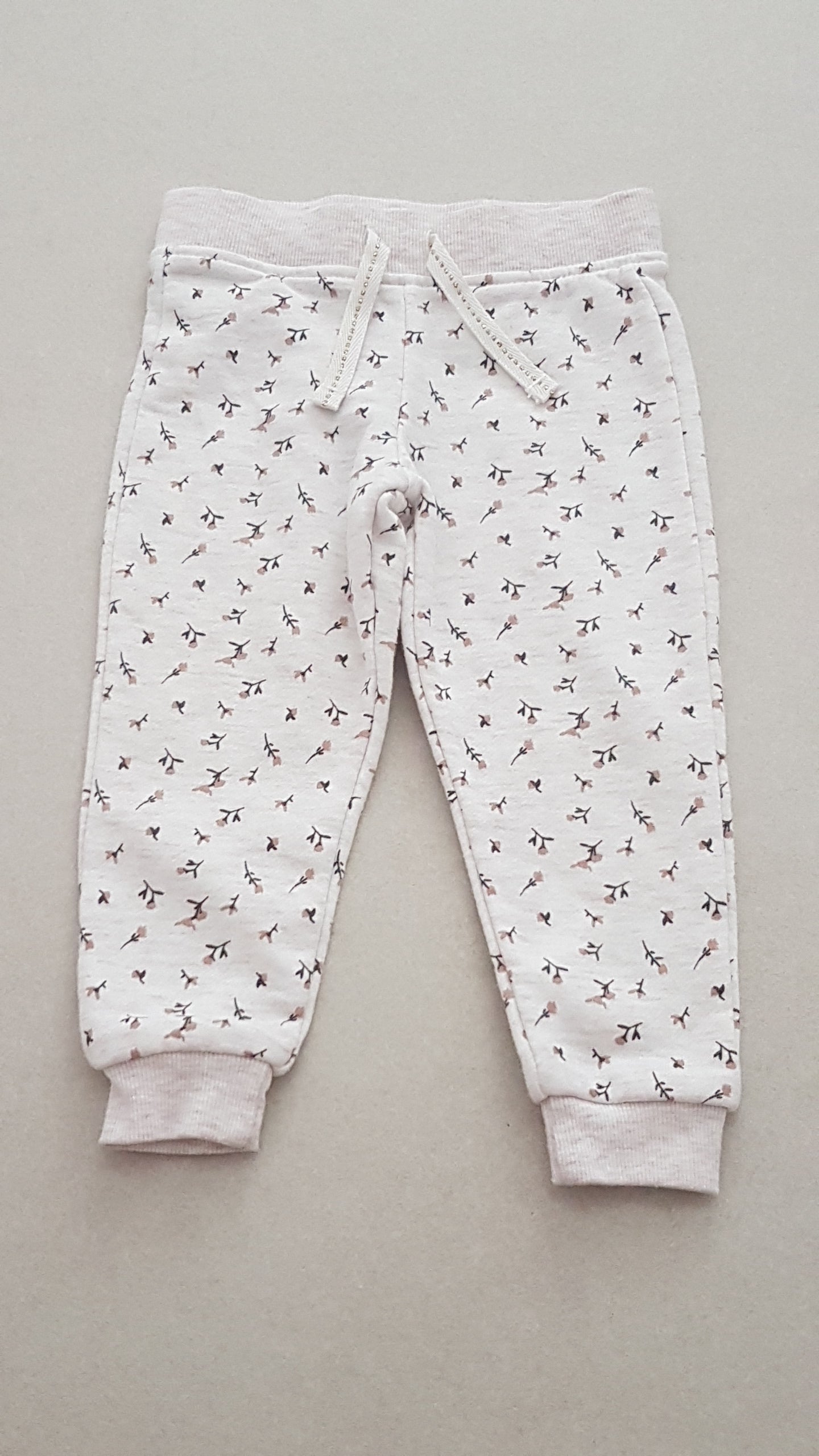 PRIMARK KISLÁNY JOGGERS