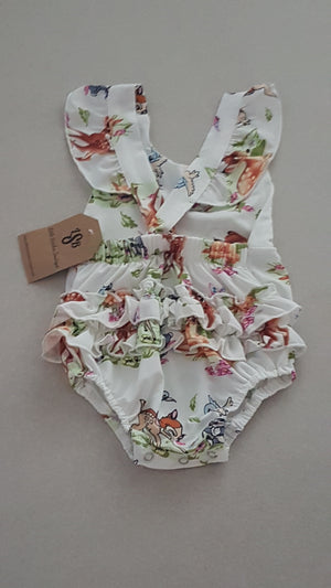CÍMKÉS LITTLE STITCHES BOUTIQUE DESIGNER KISLÁNY NAPOZÓ