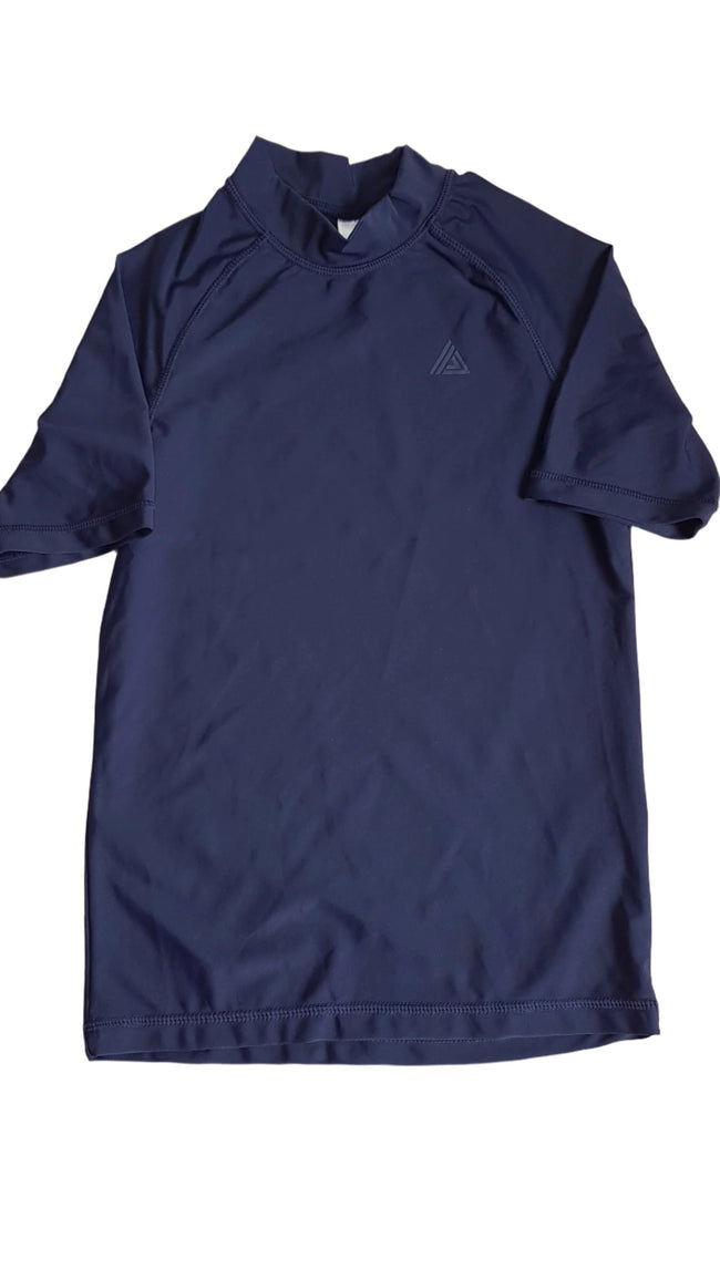 NEXT KISFIÚ ÚSZÓFELSŐ Hover Image