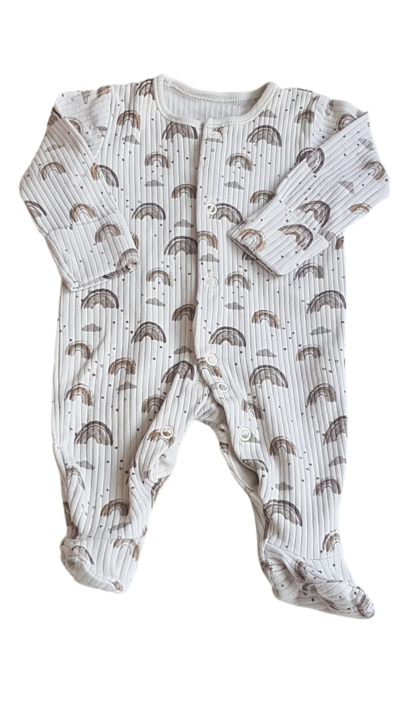 GEORGE KISFIÚ RUGDALÓZÓ