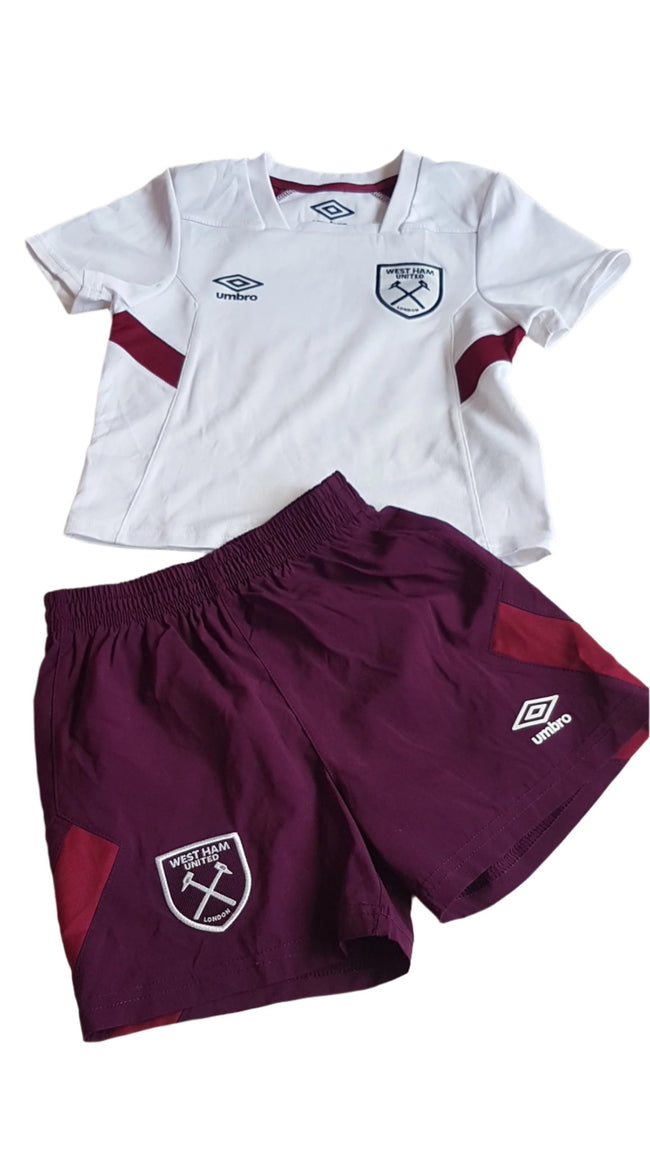 ÚJ UMBRO WEST HAM UNITED KISFIÚ SPORT SZETT Hover Image