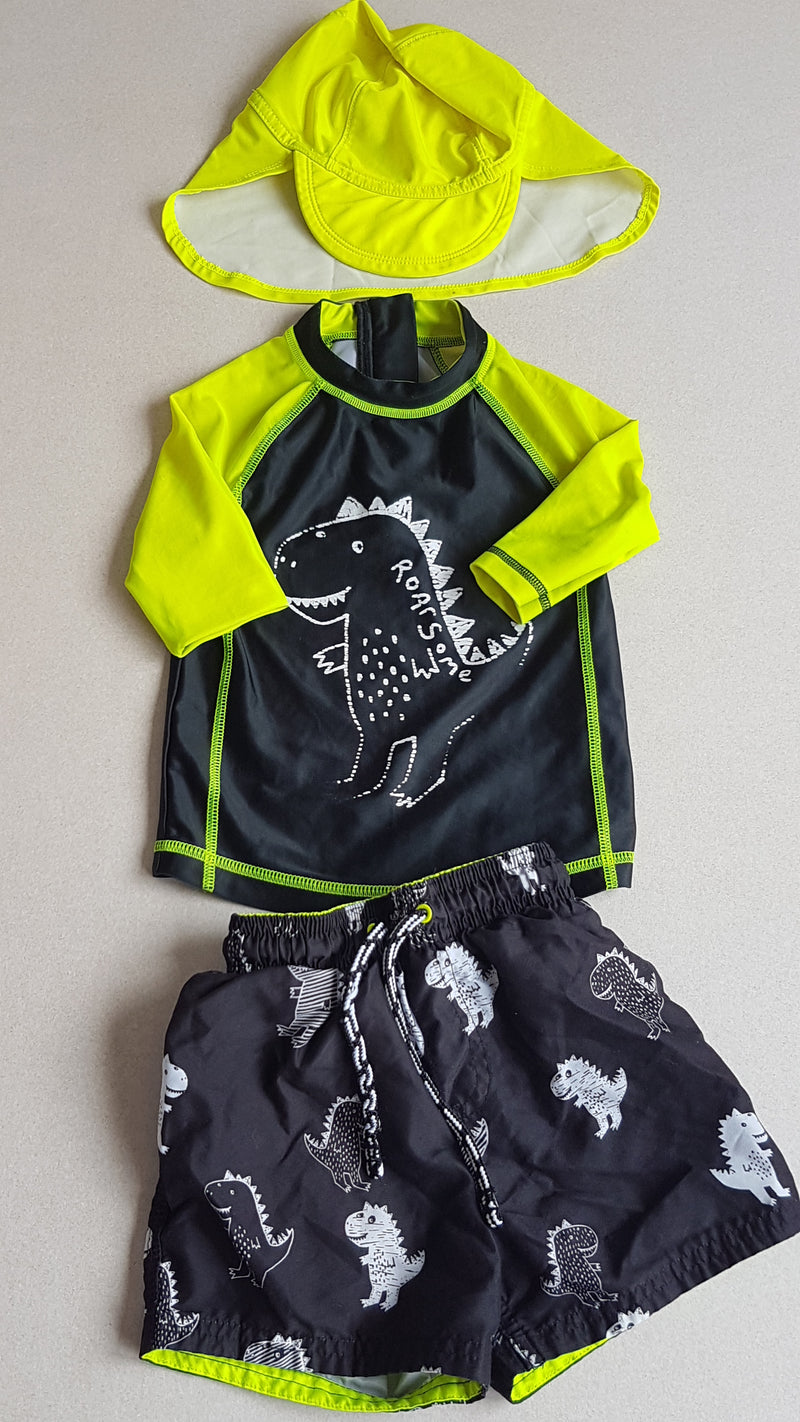 GEORGE KISFIÚ FÜRDŐ SZETT