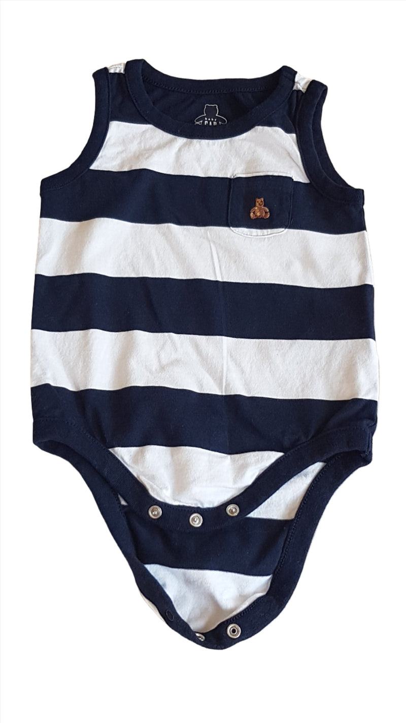 BABY GAP KISFIÚ TRIKÓ-BODY