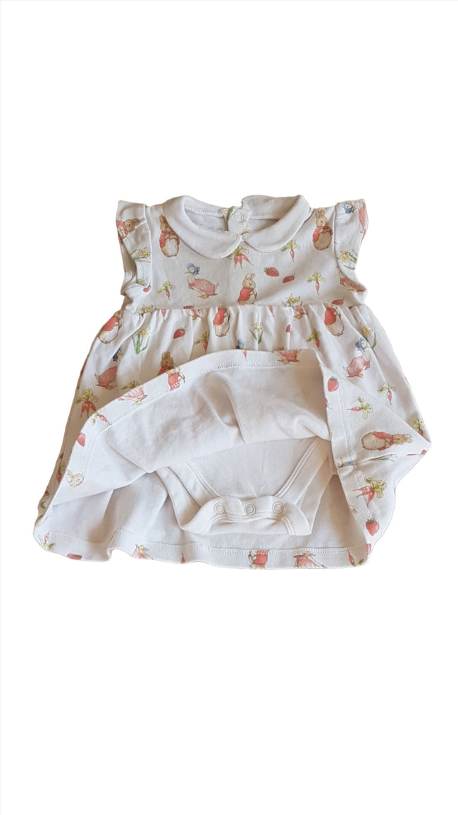 PETER RABBIT PAMUT PELENKA TARTÓS KISLÁNYRUHA Main Image