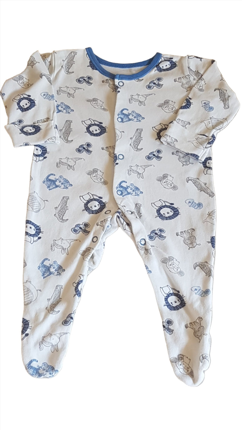 GEORGE KISFIÚ RUGDALÓZÓ