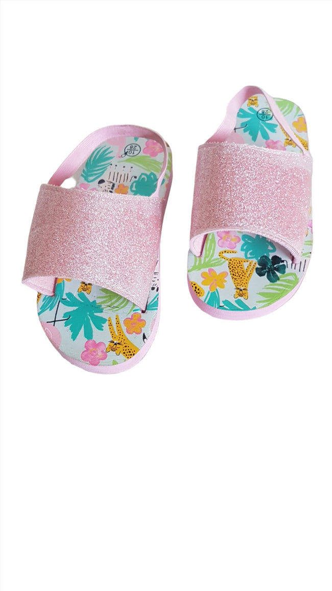 ÚJ BASIC KISLÁNY SZANDI Hover Image