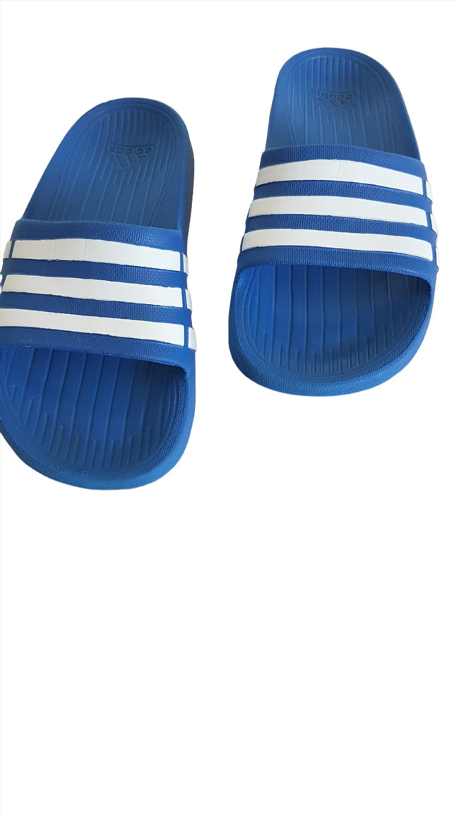 ADIDAS KISFIÚ PAPUCS Hover Image