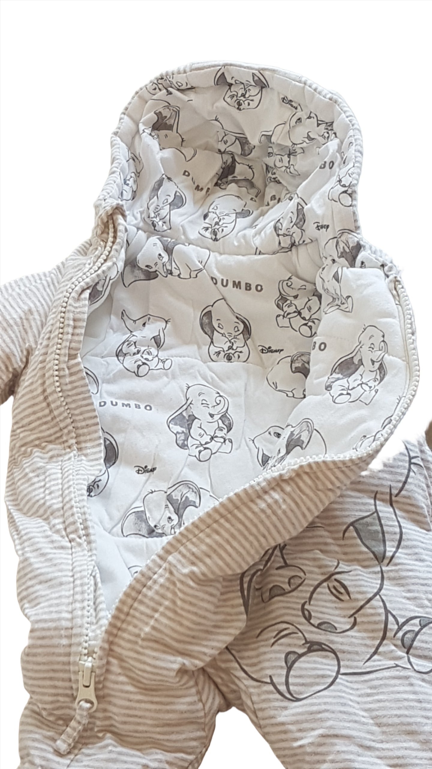 ÚJ GEORGE DISNEY DUMBO UNISEX OVERÁL  56