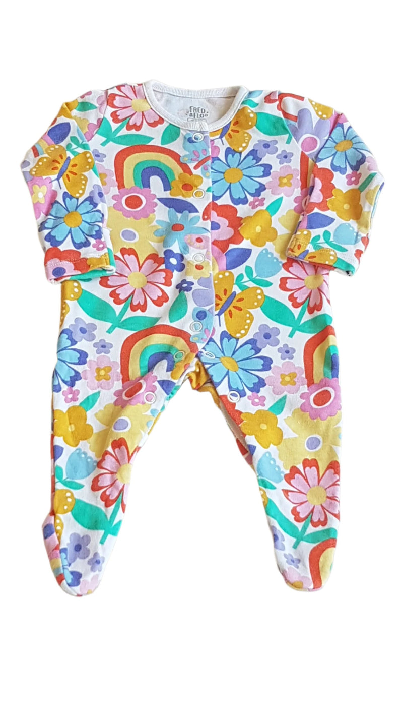 F&F KISLÁNY RUGDALÓZÓ