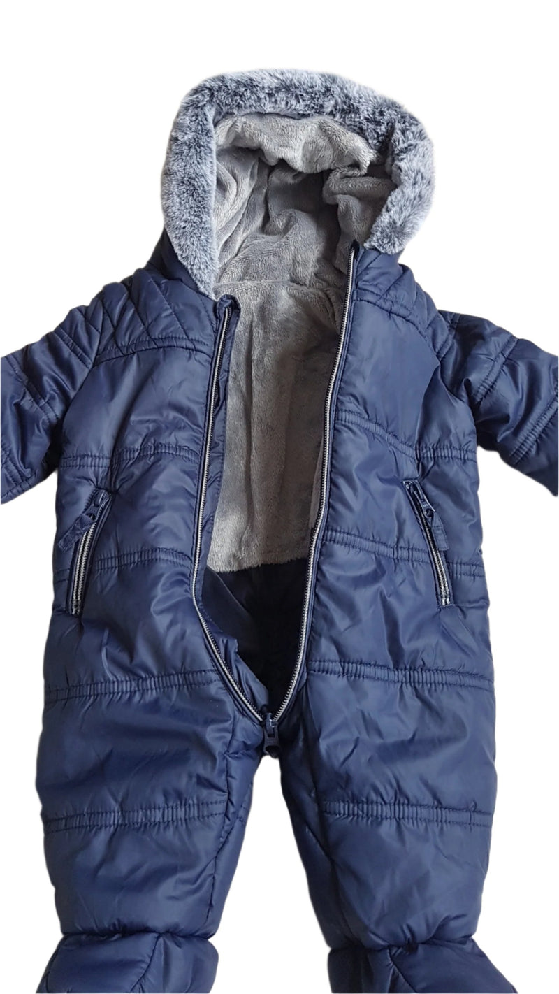 ÚJ GEORGE KISFIÚ OVERÁL 56-62