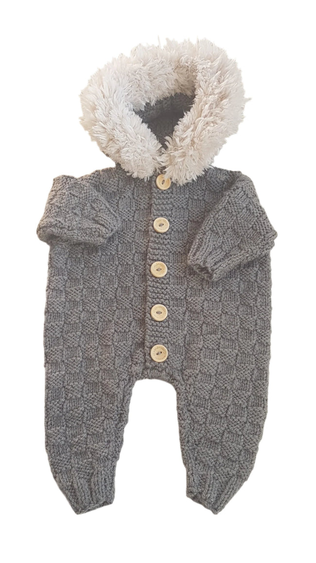 HAND MADE  KÖTÖTT UNISEX KEZES-LÁBAS  56 Hover Image