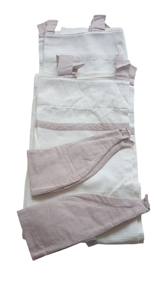 MAMAS&PAPAS KISFIÚ MACKÓS  SÖTÉTÍTŐ FÜGGÖNY SZETT Hover Image