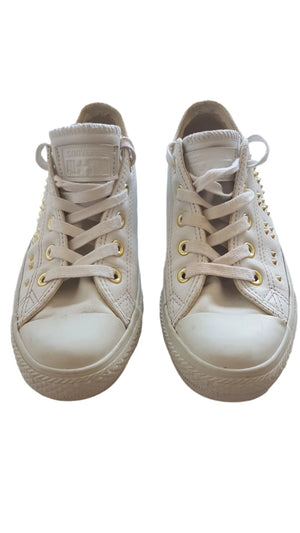 CONVERSE CHUCK TAYLOR  ALL STAR KISLÁNY SZEGECSES  BŐR CIPŐ 38,5