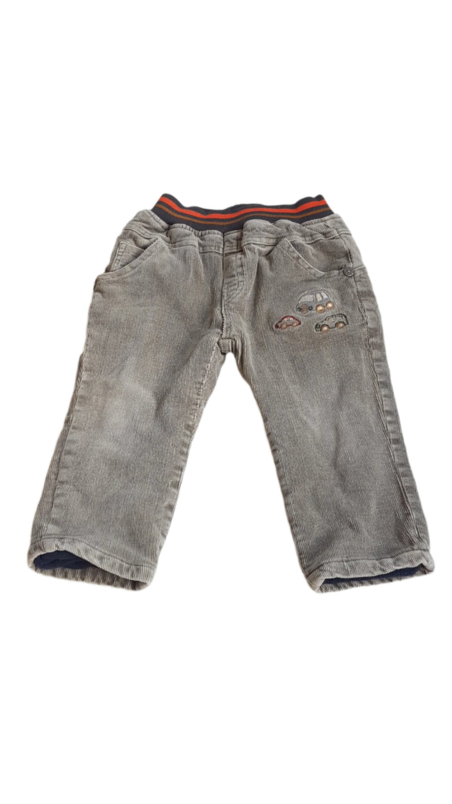 SPODNIE BÉLELT,AUTÓ FIGURÁS KISFIÚ NADRÁG  86-92 Hover Image