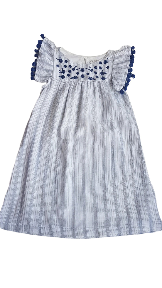 H&M TRENDI, CSINI KISLÁNY RUHA  140 Hover Image