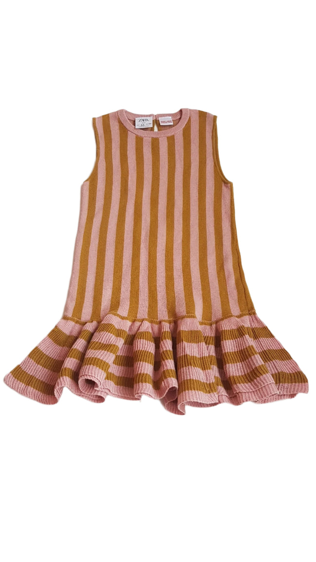 ZARA TRENDI KISLÁNY RUHA 104 Hover Image