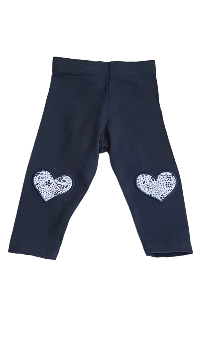 F&F KIDS SZÍVECSKÉS KISLÁNY LEGGING  68 Hover Image