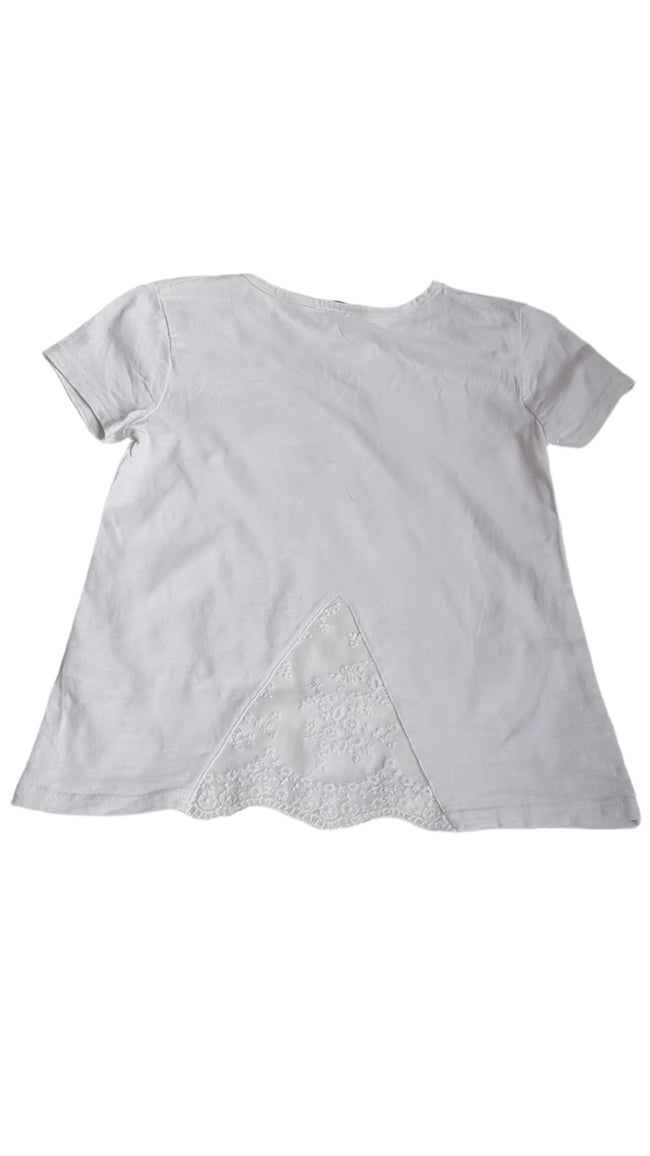 GEORGE VIRÁGOS , CSIPKÉS KISLÁNY PÓLÓ  122-128 Main Image