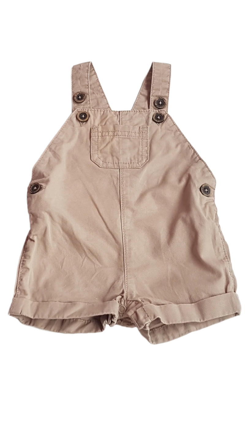 F&F MOGYORÓ SZÍNŰ , KANTÁROS KISFIÚ NACI   62