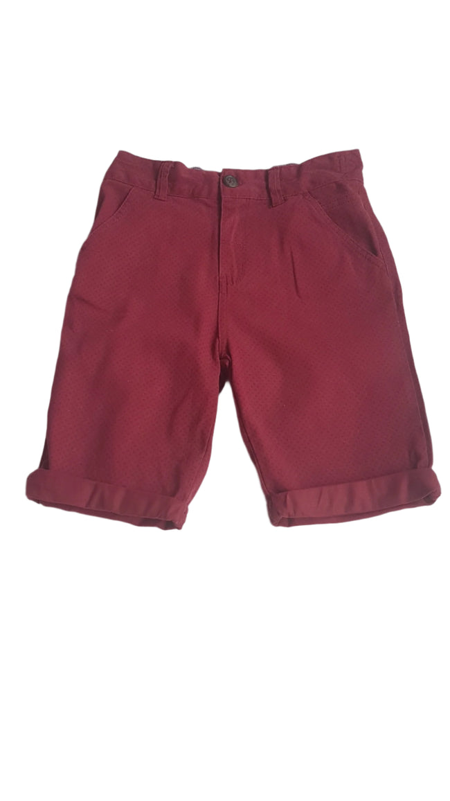 TU BORDÓ SZÍNŰ , ELEGÁNS KISFIÚ BERMUDA ÁLLÍTHATÓ GUMIS DERÉKRÉSSZEL 140 Hover Image