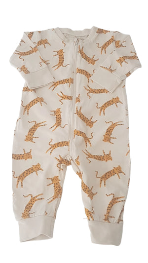 LINDEX BABY LEOPÁRDOS KISFIÚ RUGDALÓZÓ 62-68