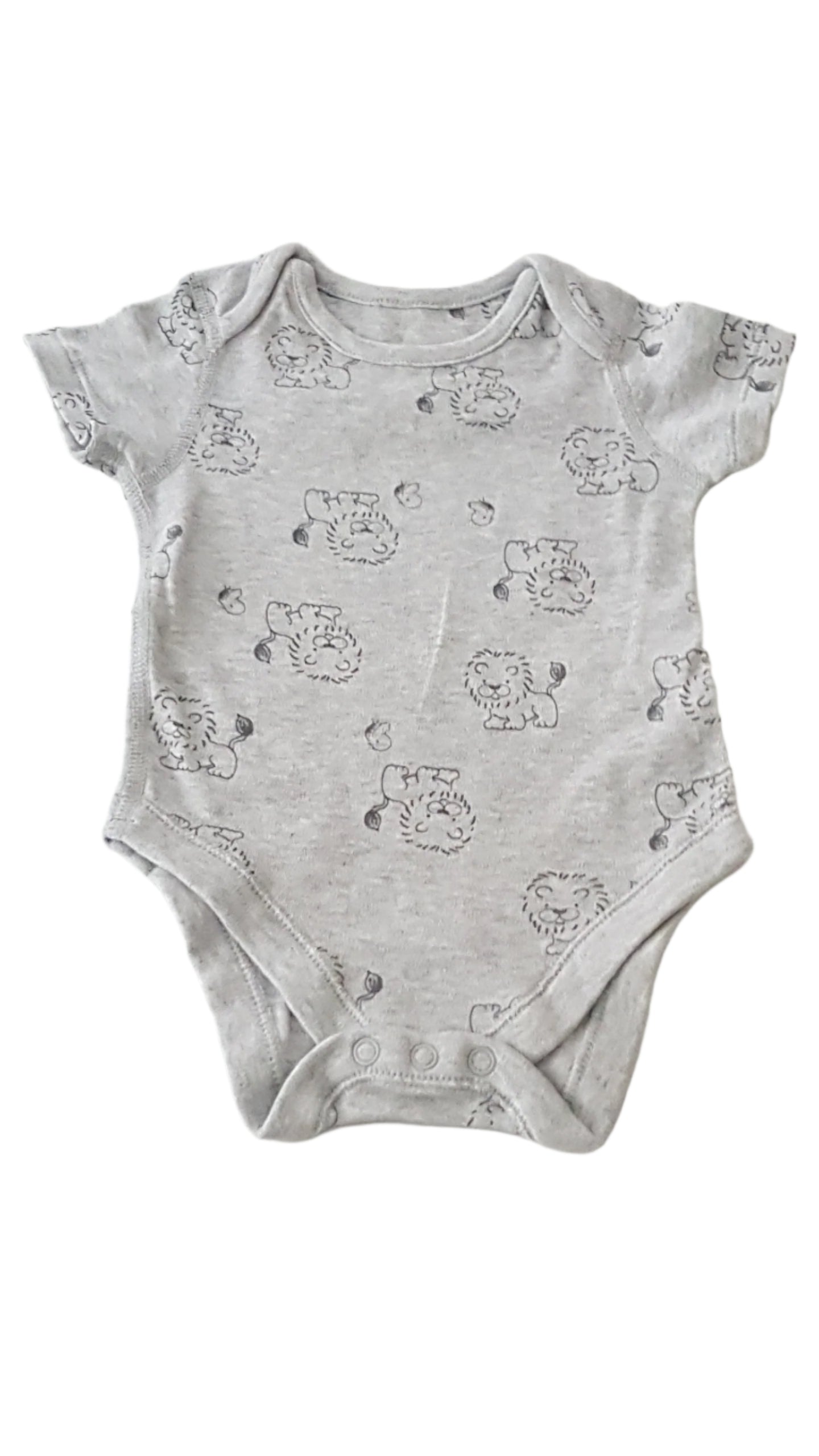 M&S OROSZLÁNOS KISFIÚ BODY 68