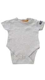 PRIMARK DISNEY MICKEY MOUSE  KISFIÚ BODY 62
