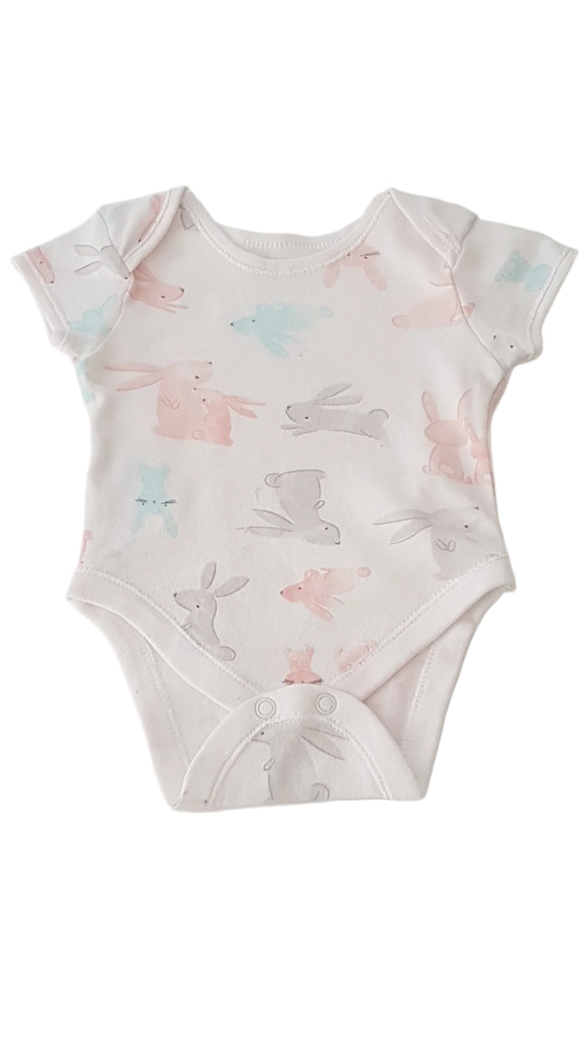 ÚJ PRIMARK SZÍNES NYUSZIKÁS KISLÁNY BODY 62 Hover Image