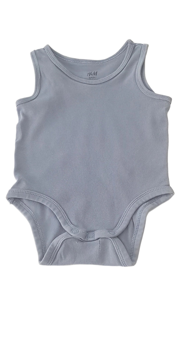 H&M KÉK SZÍNŰ KISFIÚ TRIKÓ-BODY 68 Hover Image