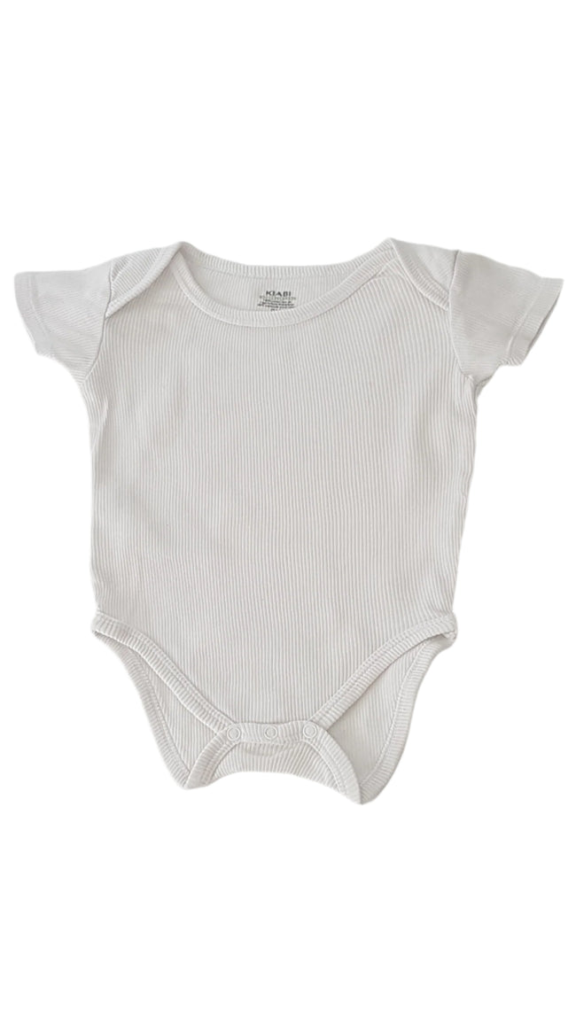 KIABI BORDÁZOTT, TÖRTFEHÉR UNISEX BODY 74-80 Hover Image