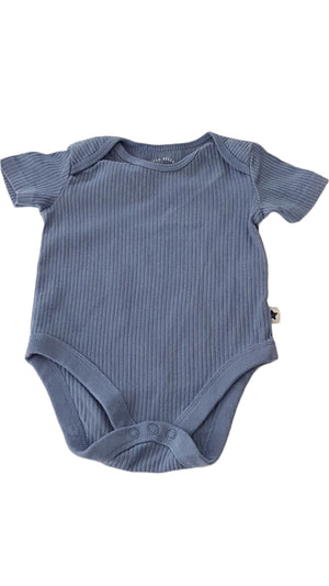 F&F BORDÁZOTT KISFIÚ BODY 68
