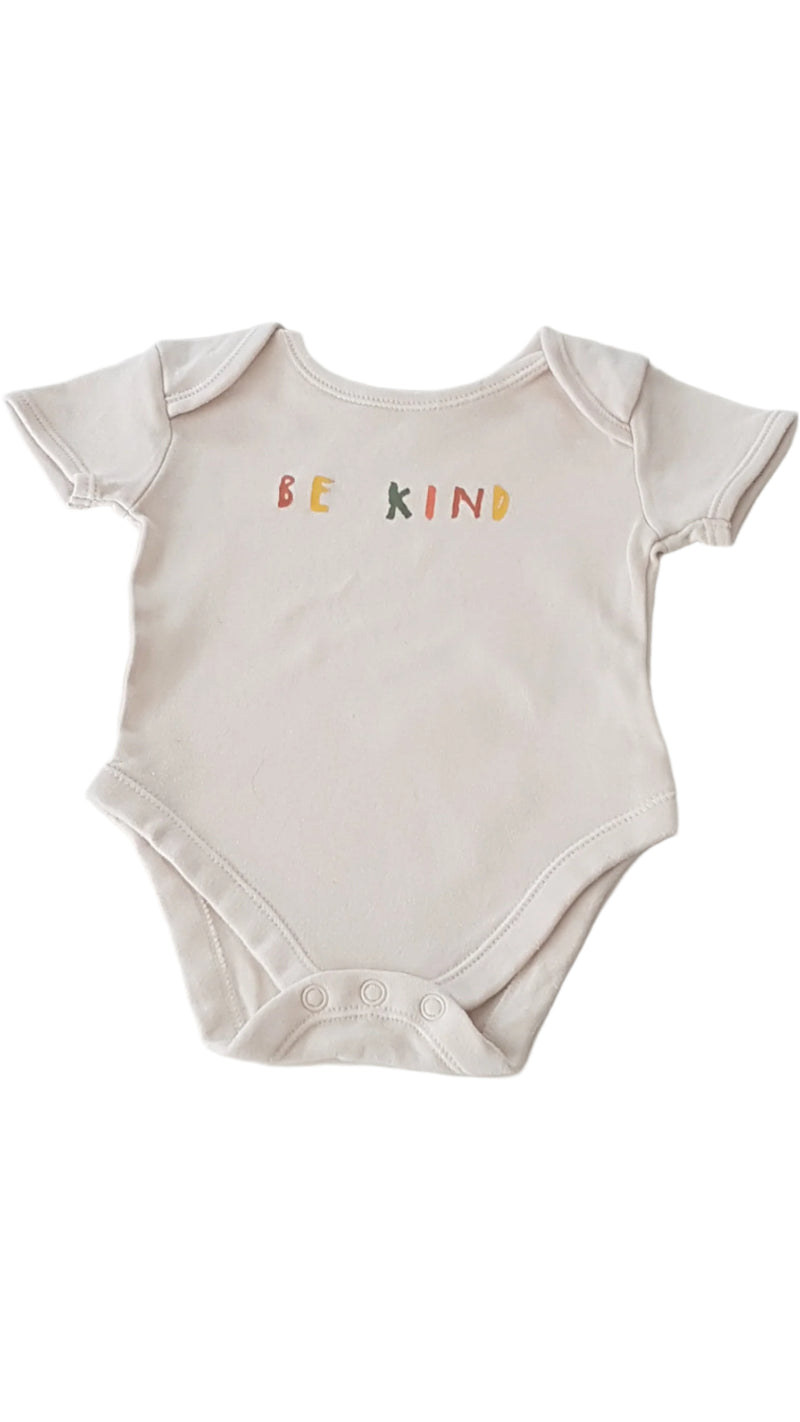 GEORGE BE KIND FELIRATOS UNISEX BODY 62-68