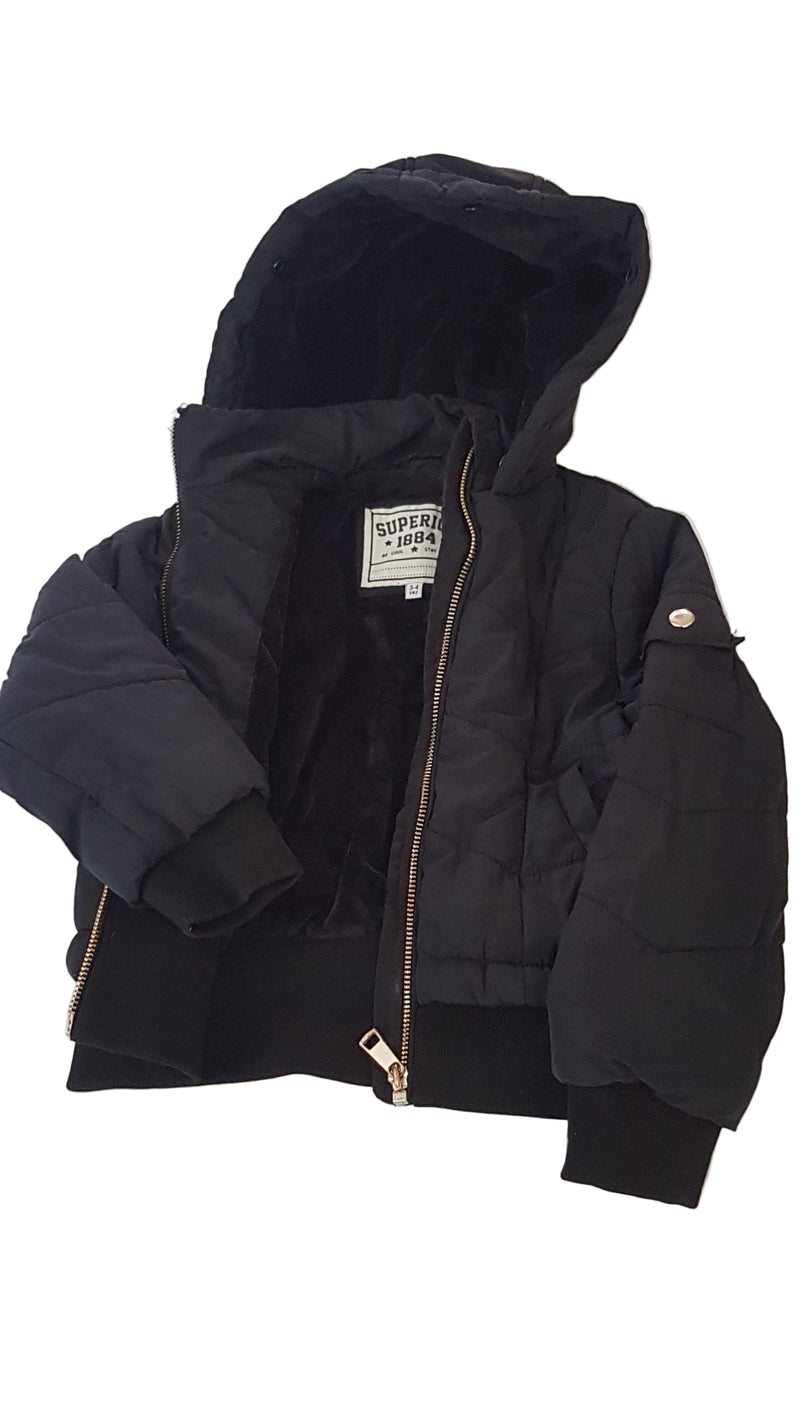 M&S FEKETE SZÍNŰ , TRENDI KISLÁNY DZSEKI  104