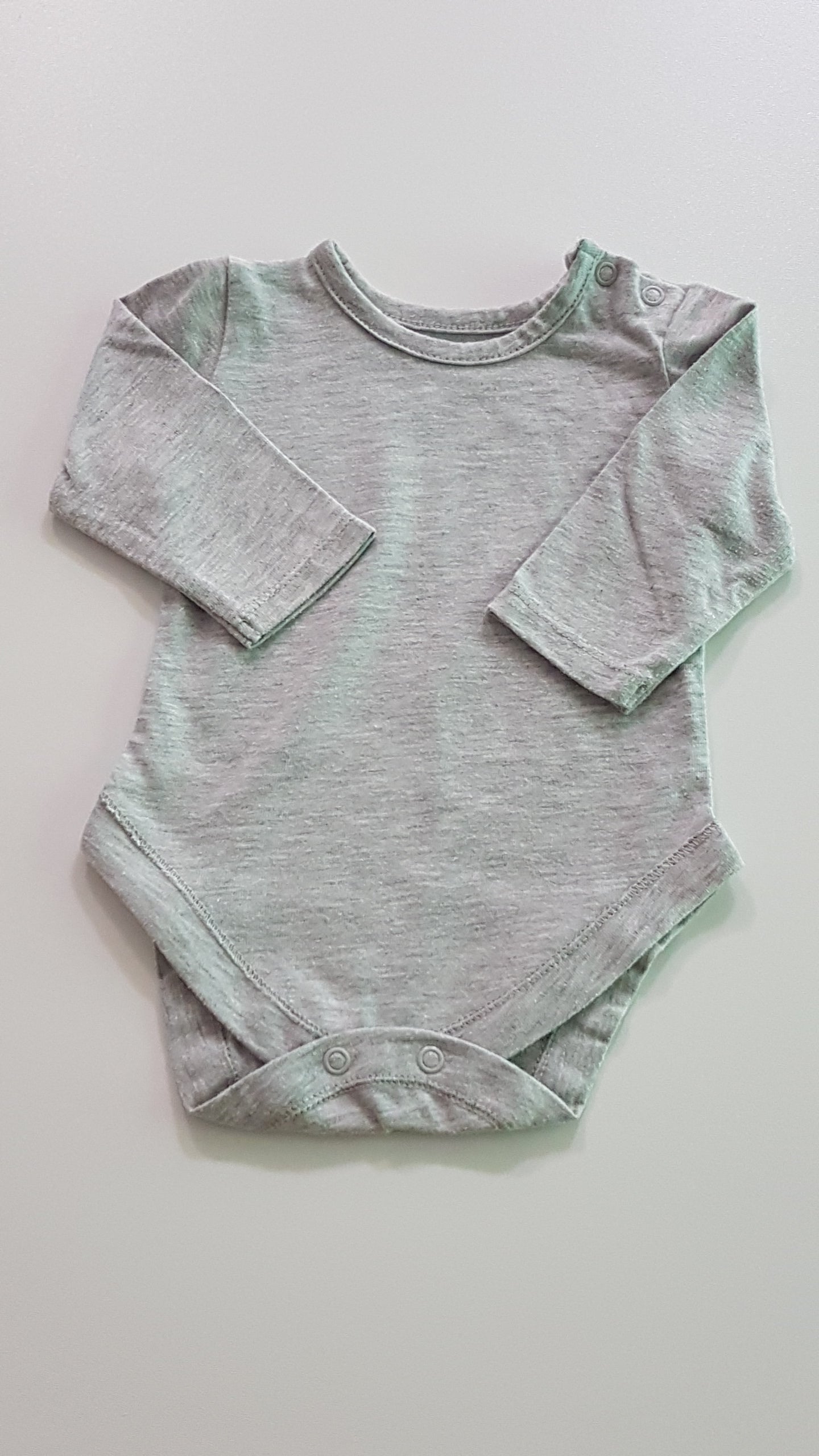 GEORGE SZÜRKE SZÍNŰ KISFIÚ BODY 56-62