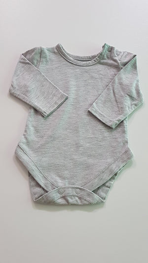 GEORGE SZÜRKE SZÍNŰ KISFIÚ BODY 56-62