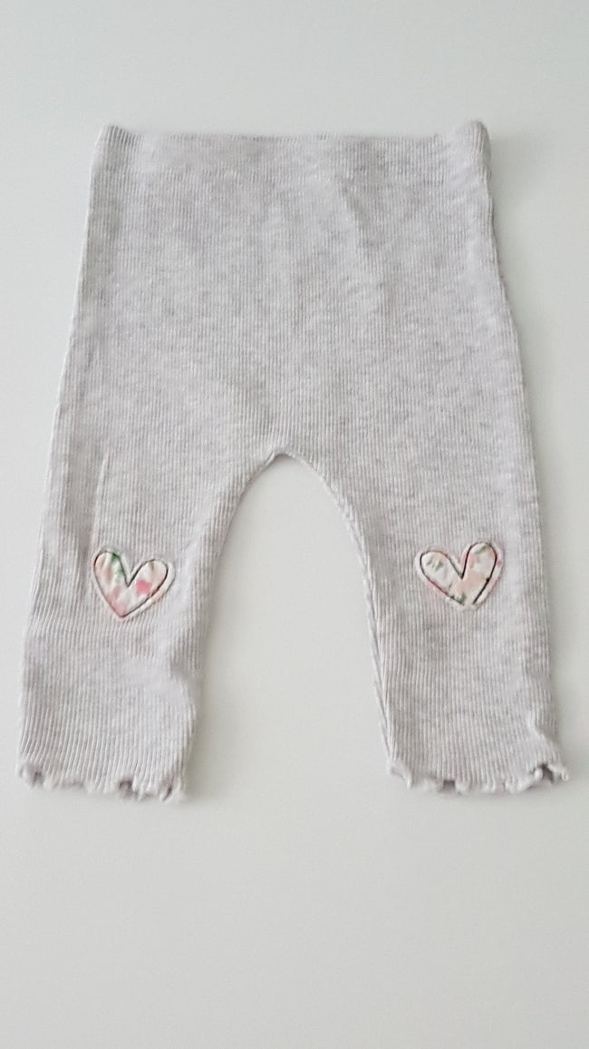 MATALAN SZIVECSKÉS KISLÁNY LEGGING  62 Hover Image