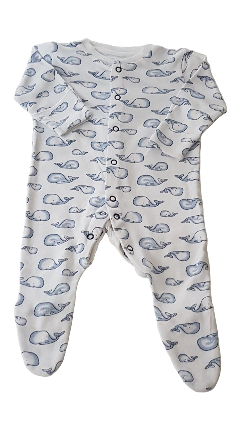 PRIMARK BÁLNÁS KISFIÚ RUGDALÓZÓ 62